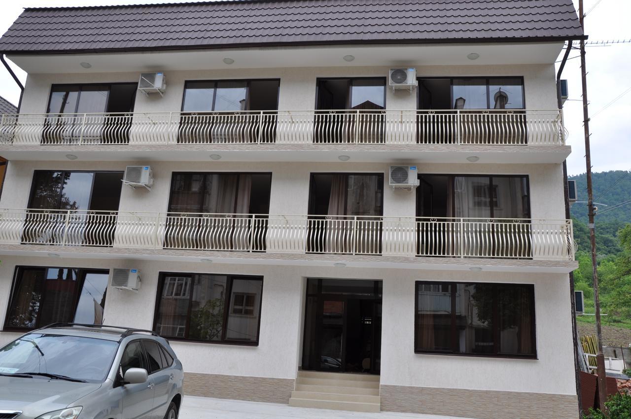 Mini Hotel Lidia New Athos Bagian luar foto