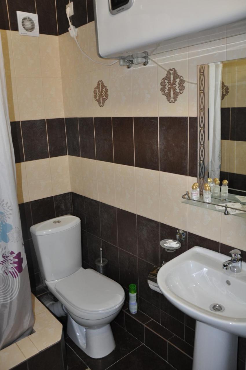 Mini Hotel Lidia New Athos Bagian luar foto